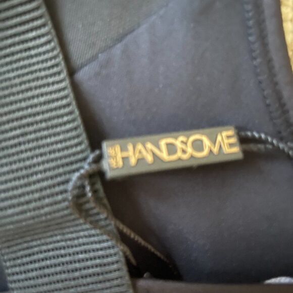 We Are Handsome Womens Black Active High Neck Eclipse Print Sports Bra Size XS - Picture 7 of 8